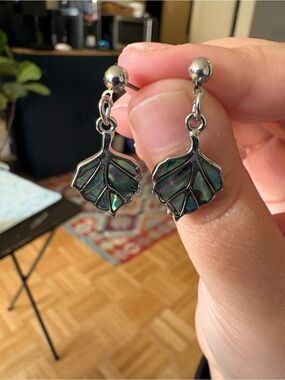 Glacier Pearle Aspen Leaves Earrings